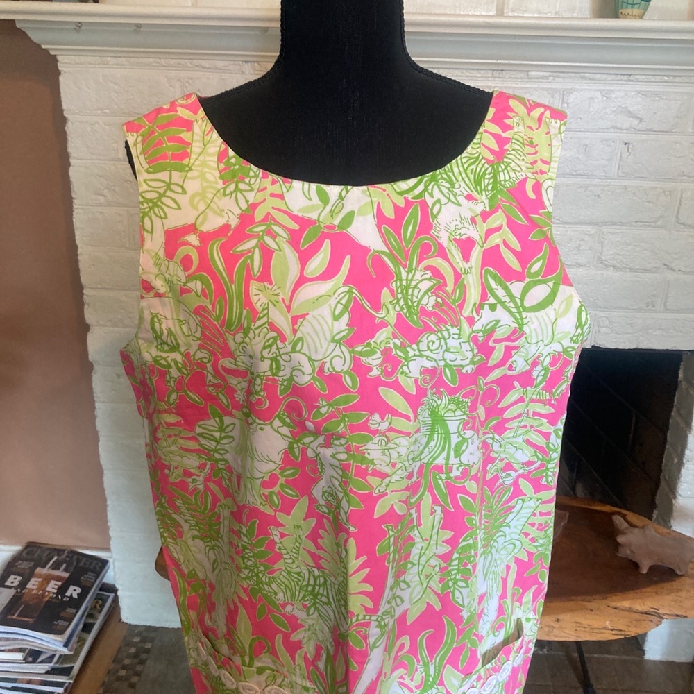 Lilly Pulitzer vintage Pink & green Shift Dress animal party 12